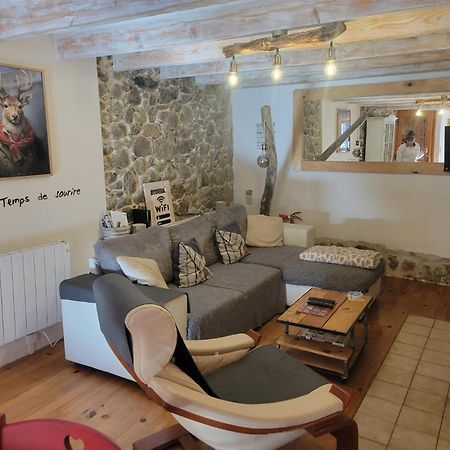 Paisible Maison Dans Les Pyrenees Fontpédrouse エクステリア 写真