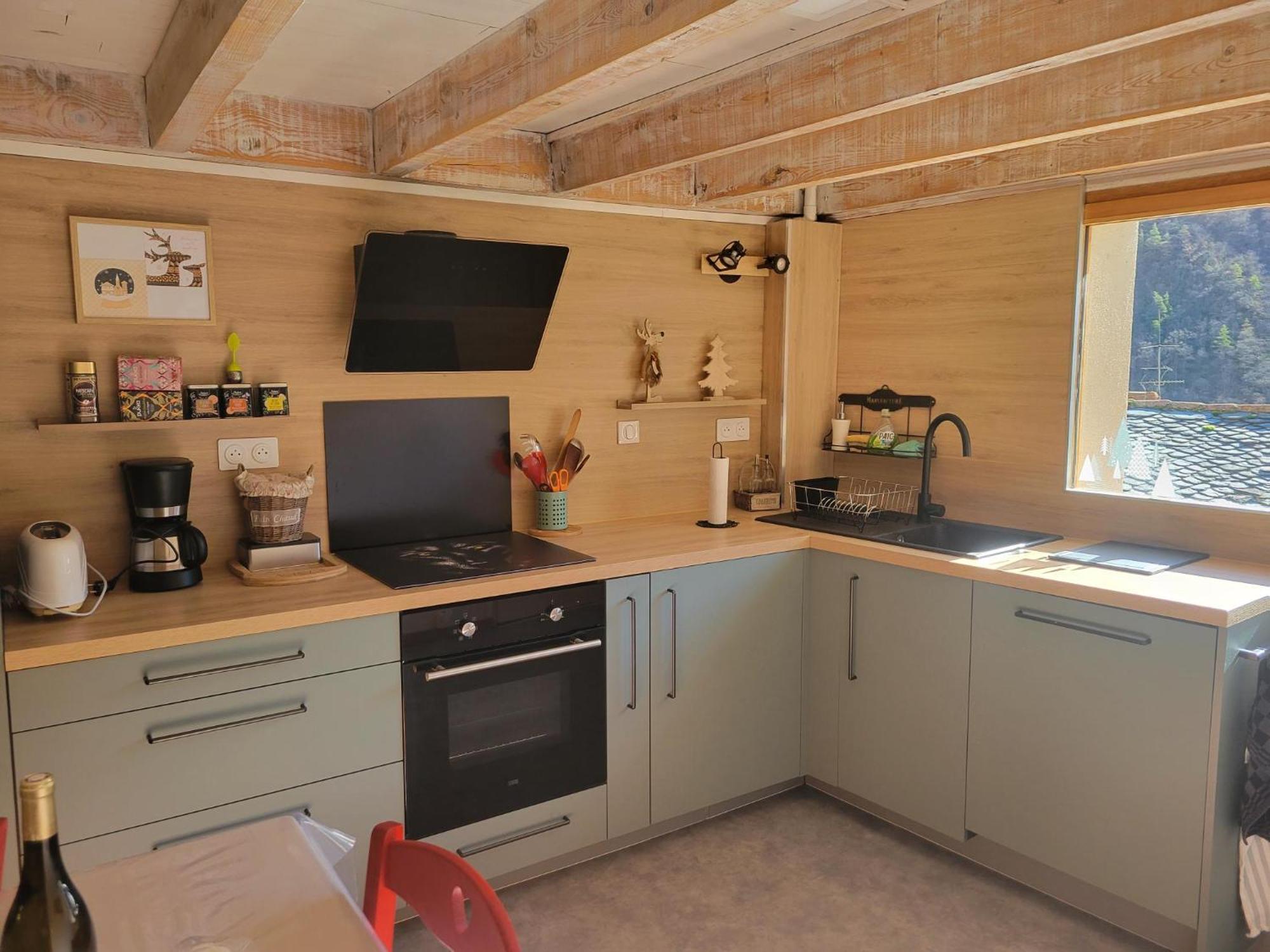 Paisible Maison Dans Les Pyrenees Fontpédrouse エクステリア 写真